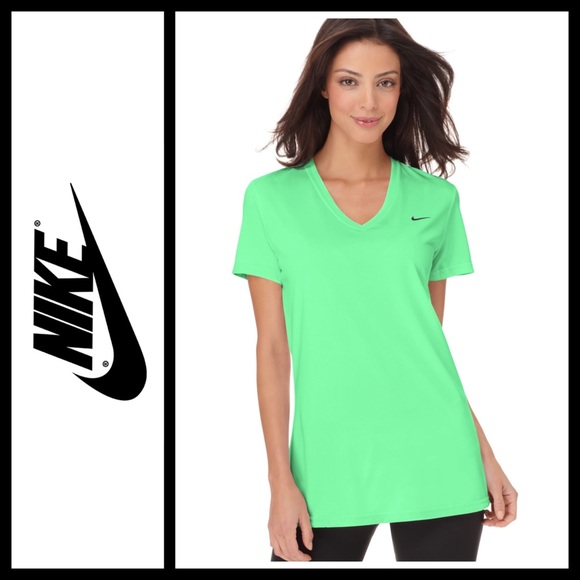 Nike Tops - Nike Women’s legend tee Green